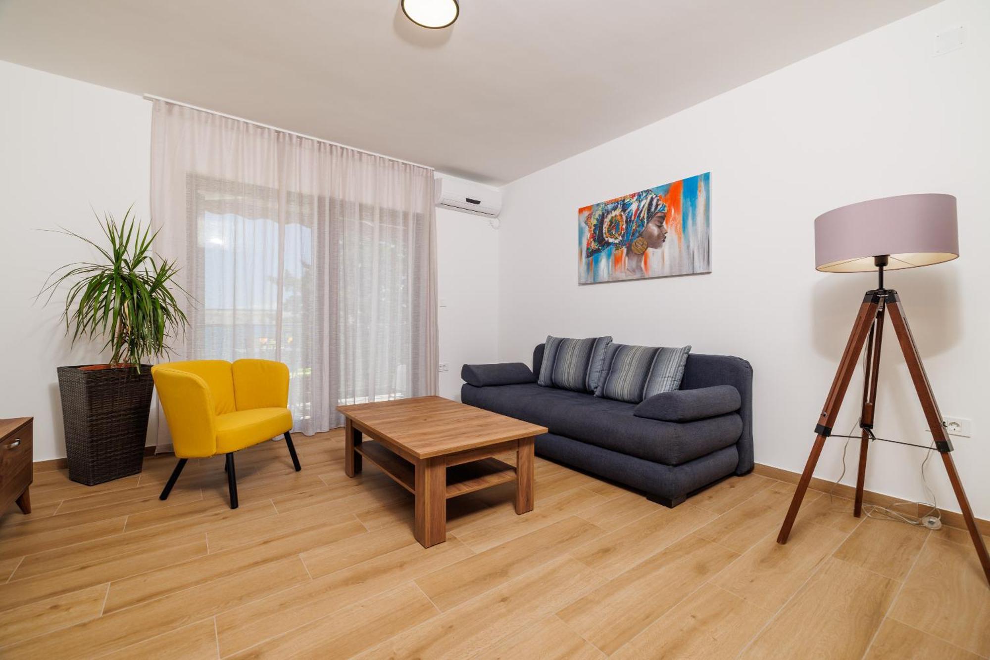 Viktorija Appartement *