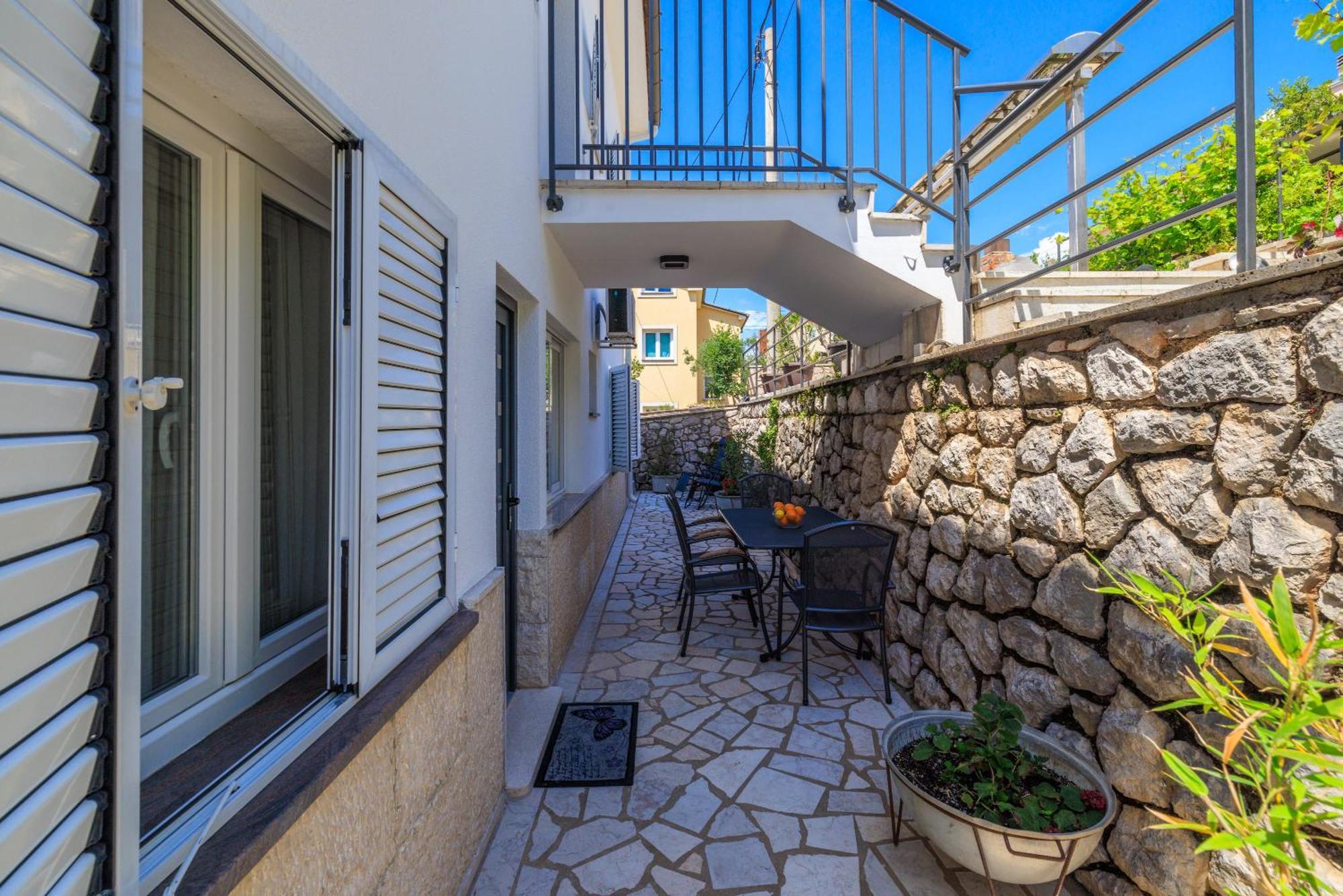 Viktorija Appartement *